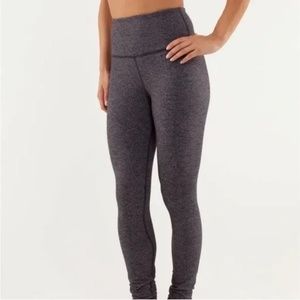 Lululemon herringbone Wunder Under leggings Size 4
